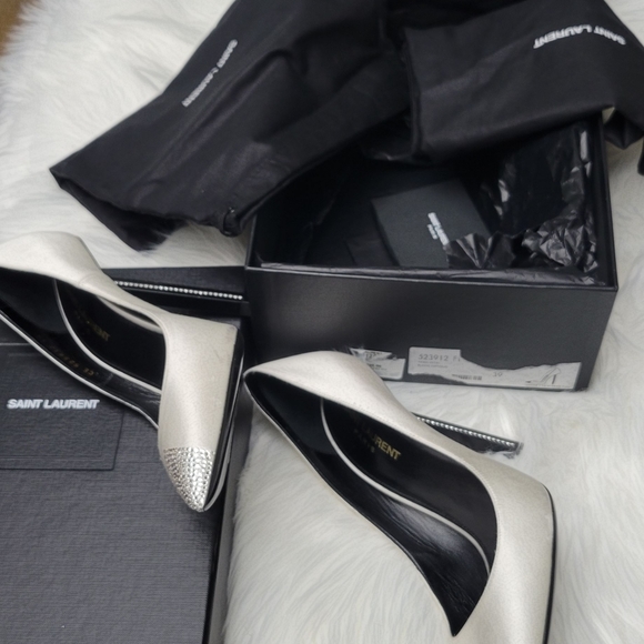 Saint Laurent Swarovski Crystal-embellished Satin run small - Picture 3 of 13